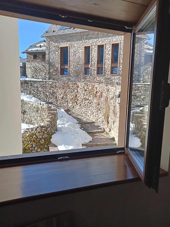 Villa Casitas En Sallent En El Centro Sallent de Gállego Exterior foto