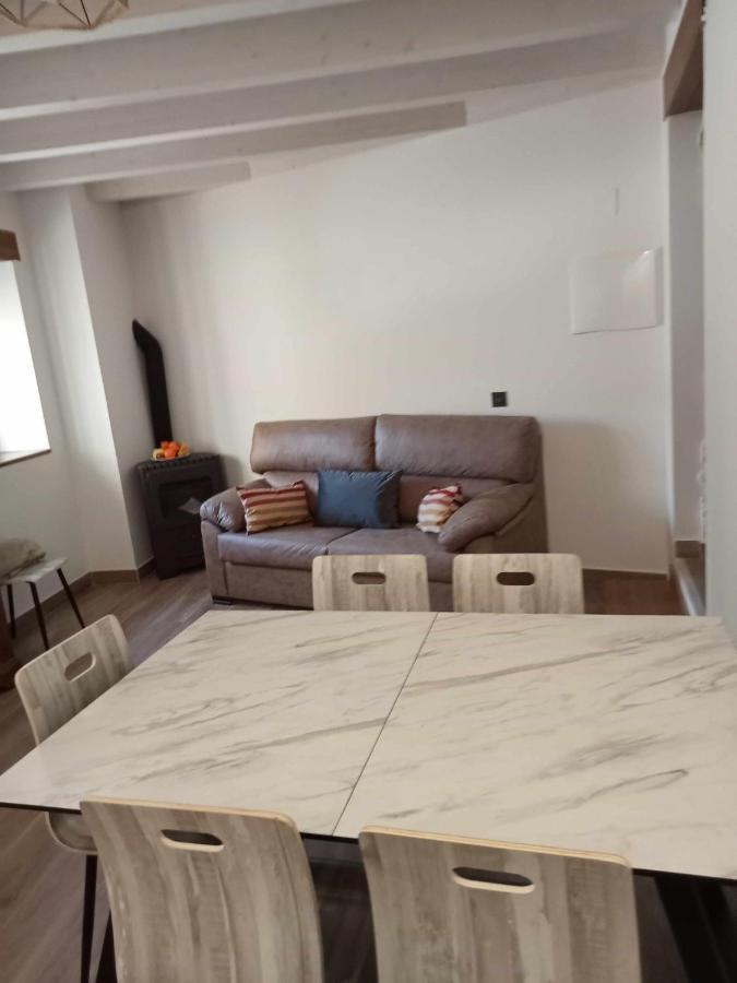 Villa Casitas En Sallent En El Centro Sallent de Gállego Exterior foto